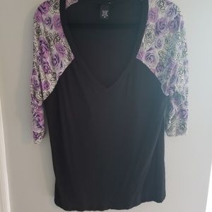 torrid Tops - Torrid Floral Top torrid Tops - Torrid Floral Top